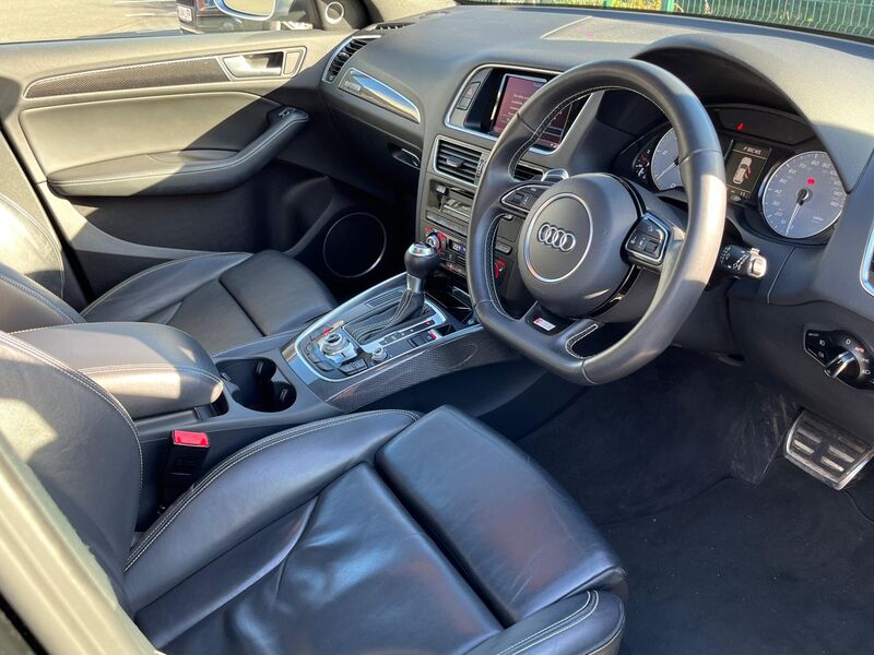 AUDI SQ5
