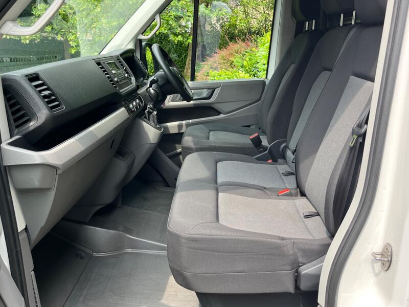 VOLKSWAGEN CRAFTER