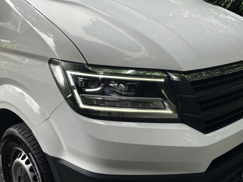 VOLKSWAGEN CRAFTER