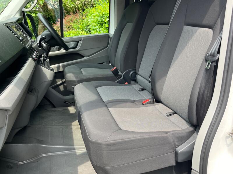 VOLKSWAGEN CRAFTER