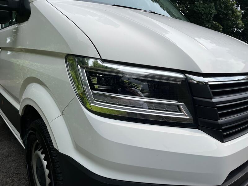 VOLKSWAGEN CRAFTER