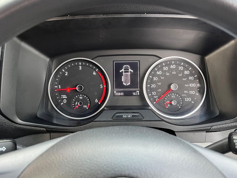 VOLKSWAGEN CRAFTER