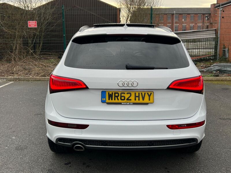 AUDI Q5