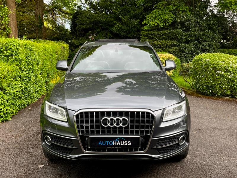 View AUDI Q5 3.0 TDI V6 S line Plus 