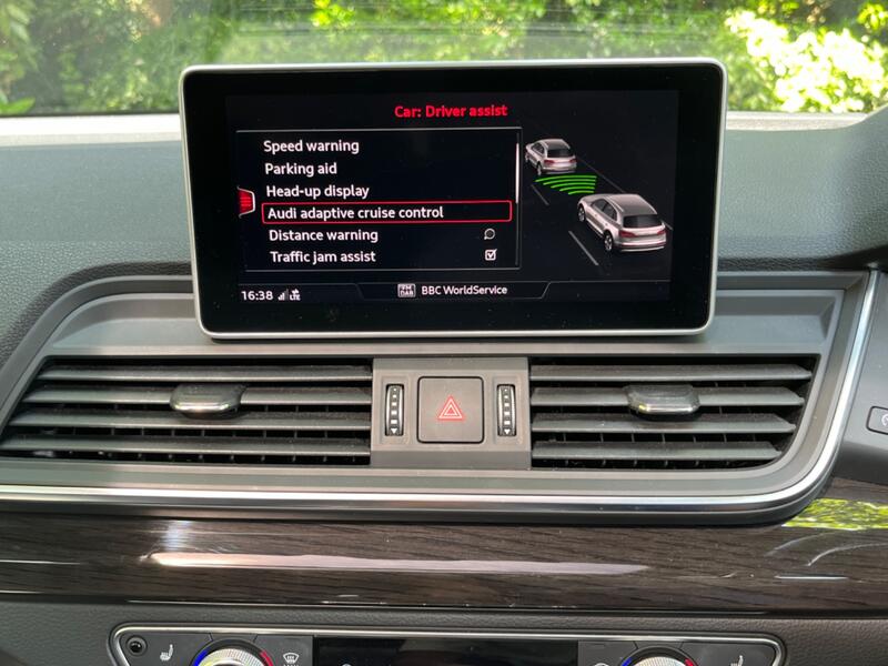 AUDI SQ5