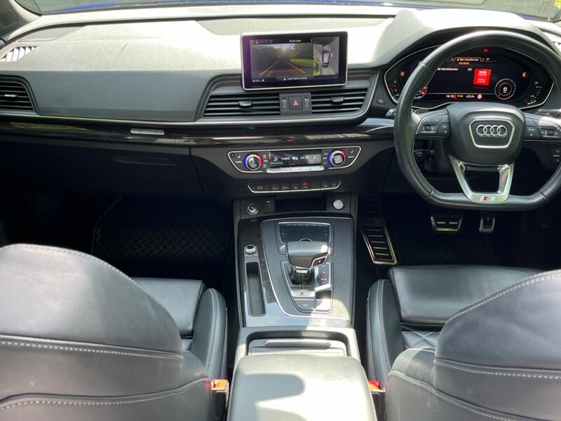 AUDI SQ5
