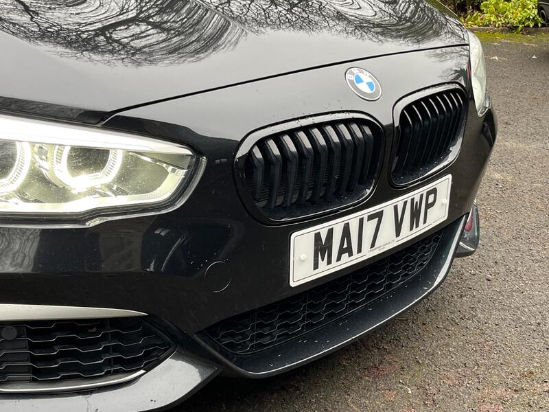 BMW 1 SERIES