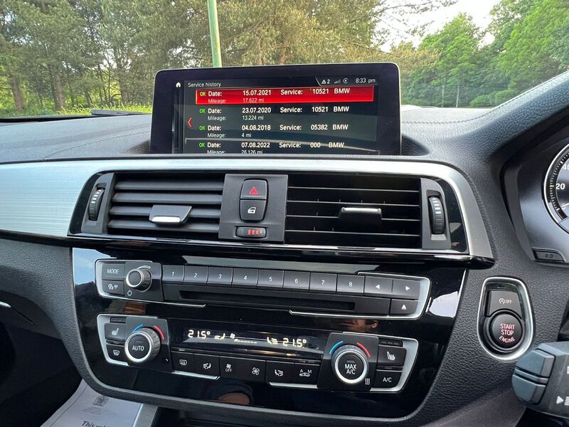 BMW 1 SERIES