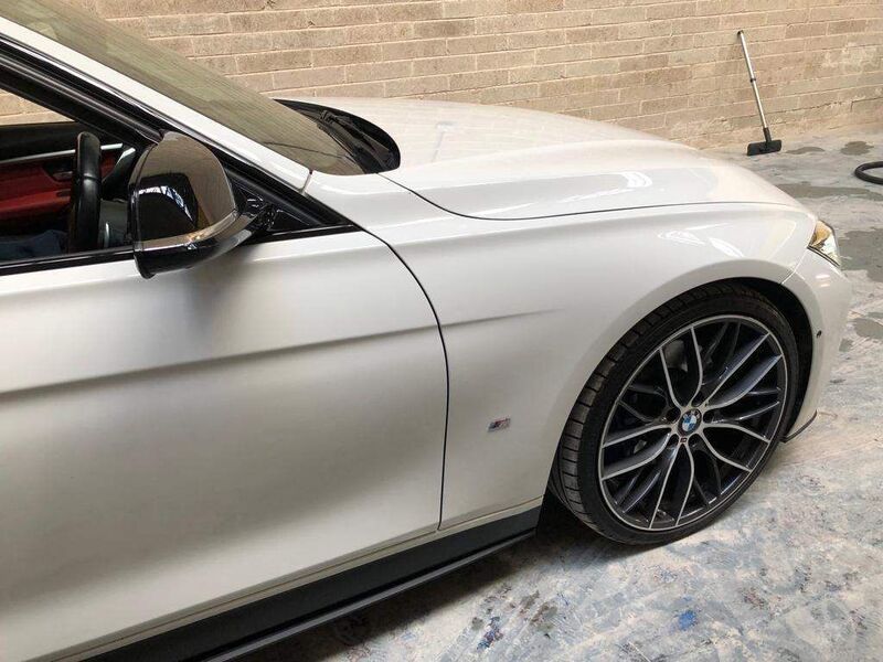 BMW 3 SERIES