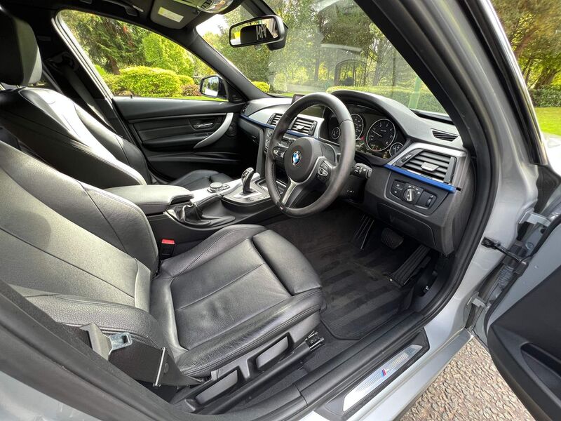 BMW 3 SERIES