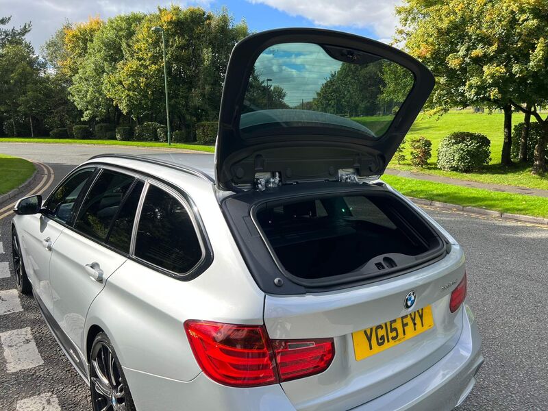 BMW 3 SERIES