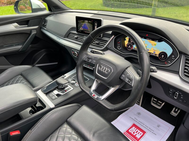 AUDI SQ5