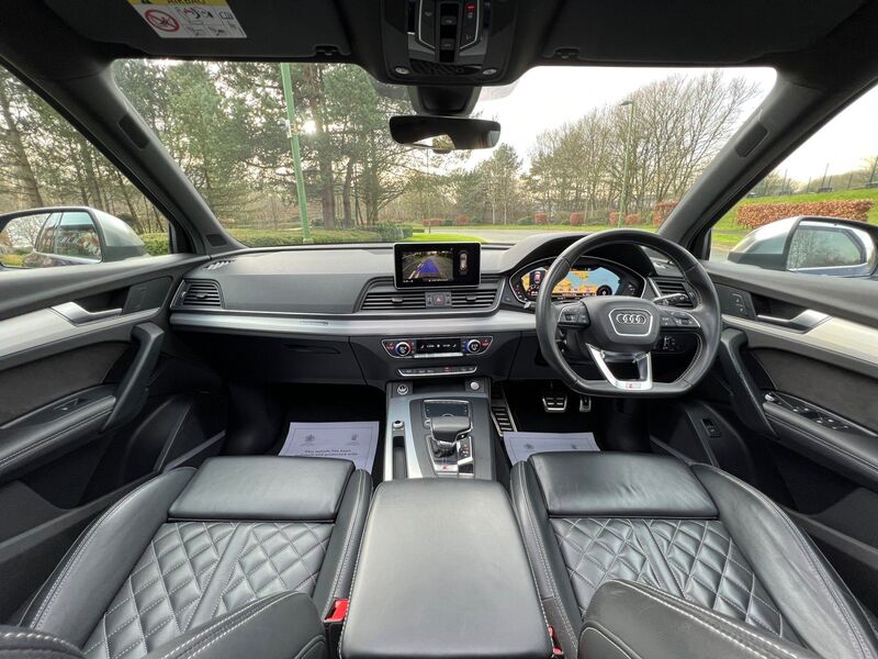 AUDI SQ5