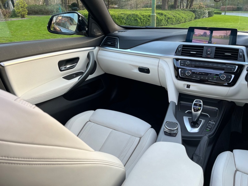 BMW 4 SERIES