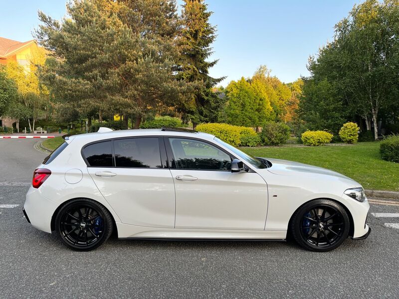 View BMW 1 SERIES 3.0 M140i Shadow Edition Auto Euro 6 (s/s) 5dr