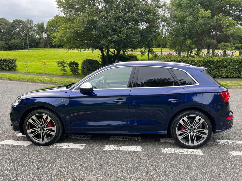 AUDI SQ5