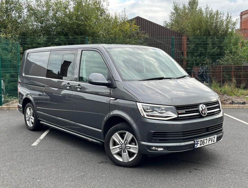 View VOLKSWAGEN TRANSPORTER 2.0 BiTDI T32 BlueMotion Tech Highline Crew Van DSG 4Motion Euro 6 (s/s) 5dr